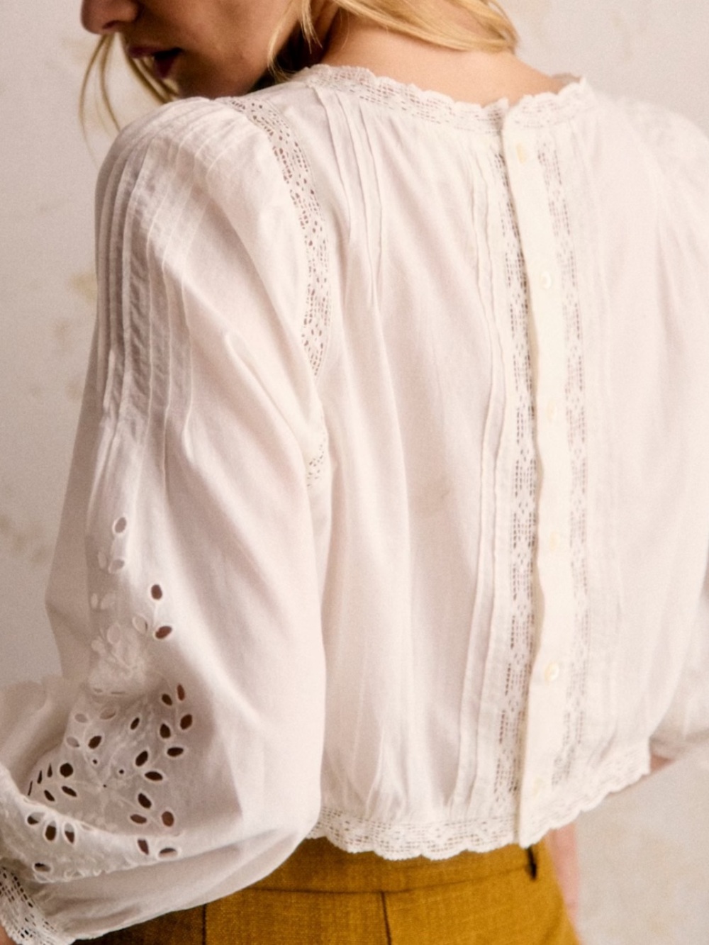 Sezane White Enea Blouse Eyelet US 2 / FR 34 - Picture 8 of 9